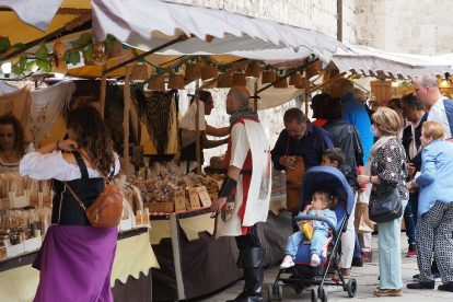 Mercado Medieval en San Pablo durante las Fiestas de San Pedro Regalado 2022.- PHOTOGENIC