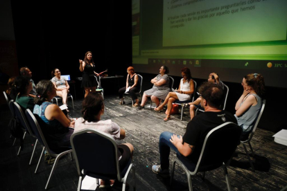 Taller 'Hacia la comedia va' dentro de las actividades de 'El Clasiquillo' de Olmedo.- PHOTOGENIC