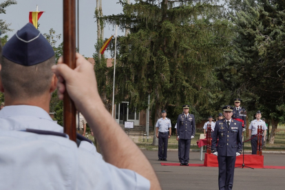 El coronel José María Santé Abal toma posesión como nuevo jefe de la Base Aérea de Villanubla. -ICAL