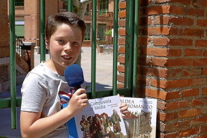 Diego Mateos, ganador del concurso infantil ‘Piedras Preciosas’ sobre los bienes patrimoniales de la Comunidad.-E. M.