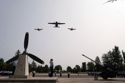 Homenaje a los Caídos durante la toma de posesión del coronel José María Santé Abal como nuevo jefe de la Base Aérea de Villanubla. -ICAL