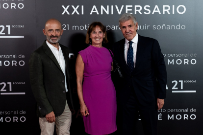 XXI Aniversario de la bodega Cepa 21. -E.M