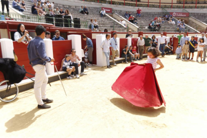 Jornada de puertas abiertas en la plaza de toros de Valladolid. - PHOTOGENIC
