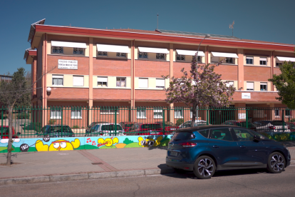 Colegio Teresa Íñigo de Toro. E. M.