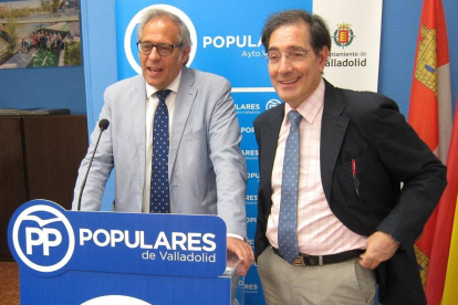 Bermejo y Enríquez durante la rueda de prensa.-EUROPA PRESS