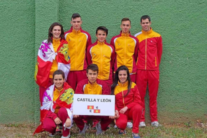 Selección de Castilla y León de frontenis juvenil.-E.M.