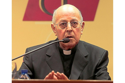 Ricardo Blázquez, durante una comparecencia celebrada en la sede de la Conferencia Episcopal.- E. M.