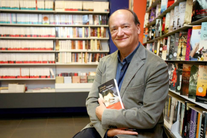 Presentación de la novela 'Donde no estás', de Gustavo Martín Garzo-Ical