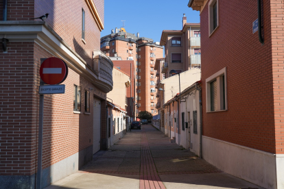 Calle de Ataquines en La Rubia.- J.M. LOSTAU