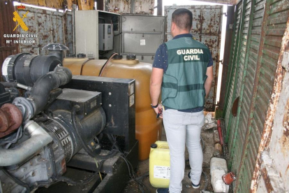 La Guardia Civil de Segovia investiga a dos personas como presuntos autores de tres delitos de robo de gasóleo en el interior de una explotación ganadera del municipio de Escalona del Prado-ICAL