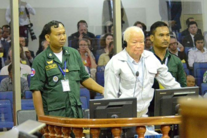 Khieu Samphan mientras esperaba el veredicto de culpabilidad.-REUTERS
