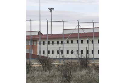 Imagen de la nueva cárcel de Soria pendiente aún de apertura.-VALENTÍN GUISANDE