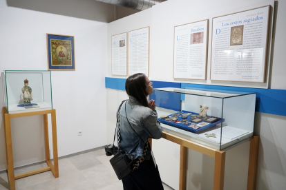Exposición 'Religiosidad Popular' en el Centro e-LEA Miguel Delibes de Urueña- ICAL