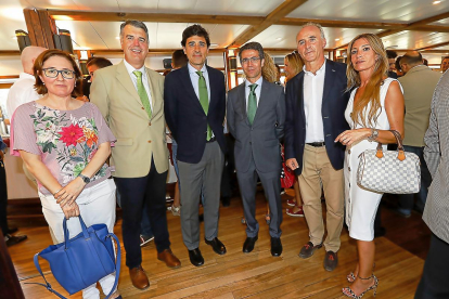 Laude Blanco, Alberto Alonso (Director Ferias de Valladolid), Ignacio Antolín, Cecilio García(Iberdrola), José Antonio Arias (El Mundo), Silvia Herrero.