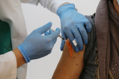 Vacunación con la tercera dosis contra la Covid-19 en Valladolid.- E.M.