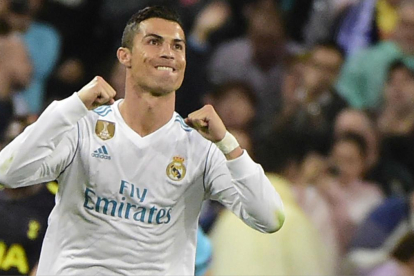 Cristiano Ronaldo celebrando un gol ante el Tottenham en la Champions League-PERIODICO