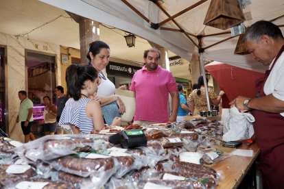 Mercado de la India Chica Medina de Rioseco - SERGIO BORJA | PHOTOGENIC