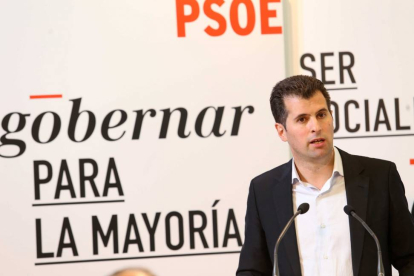 El secretario general del PSCyL y candidato a la Presidencia de la Junta de Castilla y León, Luis Tudanca, participa en el foro del partido-Ical
