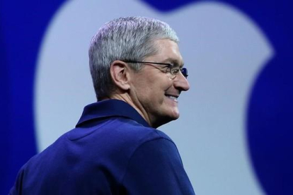 Tim Cook, CEO de Apple se opone a la decisión judicial de desencriptar el iPhone.-JUSTIN SULLIVAN