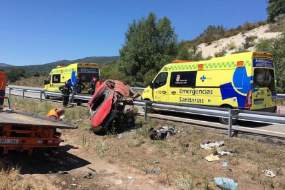 Accidente de tráfico en la autovía A-52, en Cobreros (Zamora).-ICAL