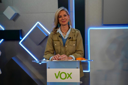 Irene Carvajal, candidato de Vox a la alcaldía de Valladolid, en el debate de La 8. -ARGI