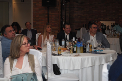 'Los Desayunos de la APDV' con Cayetano Martínez de Irujo. / Mariano González