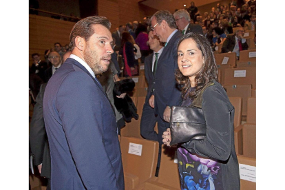 Puente, alcalde de Valladolid y Adriana Ulibarri, consejera delegada de Edigrup.