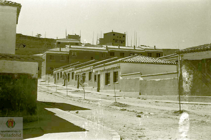Barrio Girón en los años 60 del siglo pasado, con las calzadas aún sin asfaltar. ARCHIVO MUNICIPAL