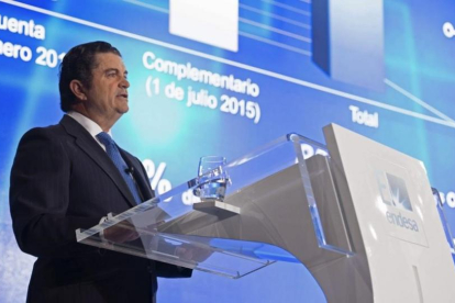 El presidente de Endesa, Borja Prado, en la junta general de accionistas del 2015.-EFE/ FERNANDO VILLAR