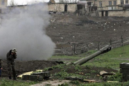 Artilleria de autodefensa en Nagorno-Karabakh.-VAHRAM BAGHDASARYAN PHOTOLURE