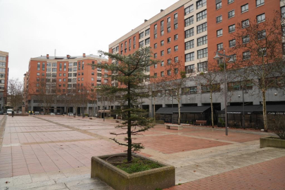 La plaza Marcos Fernández de Parquesol, Valladolid, en la actualidad.-  J. M. LOSTAU