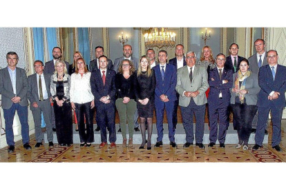 Ayer se constituyó en Madrid el Grupo de Trabajo para la Estrategia Nacional frente al Reto Demográfico, presidido por la comisionada del Gobierno, Edelmira Barreira.-ICAL