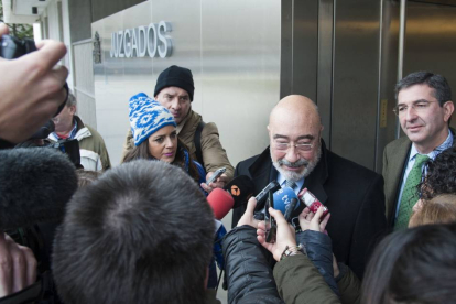 José María Arribas, expresidente de Caja de Burgos, compadece en los juzgados por la denuncia interpuesta por UPyD-Ical