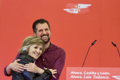 El candidato socialista a la Presidencia de la Junta de Castilla y León, Luis Tudanca y la ministra de Sanidad, María Luisa Carcedo-ICAL