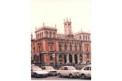 El Ayuntamiento de Valladolid en 1982. -ARCHIVO MUNICIPAL VALLADOLID