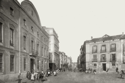 Comienzo de la calle Duque de la Victoria en 1910. -ARCHIVO MUNICIPAL VALLADOLID