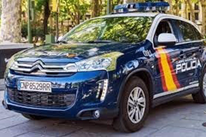 Vehículo patrulla de la Policía Nacional de Valladolid.  - POLICÍA NACIONAL VALLADOLID.