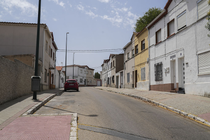 Calle de la Enseñanza. J. M. LOSTAU