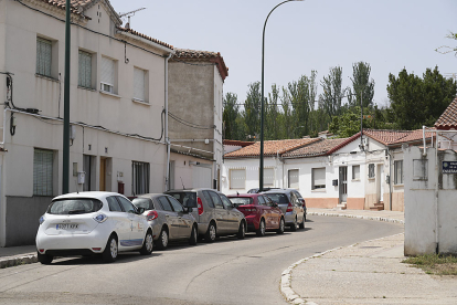 Calle de la Enseñanza. J. M. LOSTAU