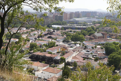 Vista panorámica del barrio Girón. J. M. LOSTAU