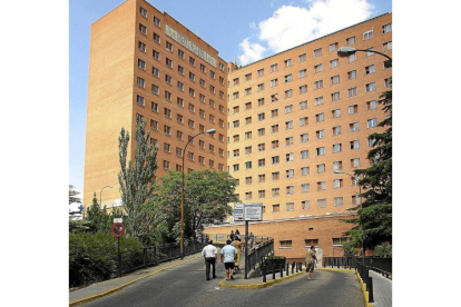 Imagen del Hospital Clínico Universitario de Valladolid-J.M. LOSTAU