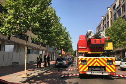 Los bomberos intervinieron en VIlla del Prado.-EL MUNDO