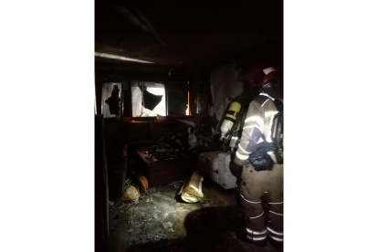 Fallece un varón de madrugada en el incendio de una vivienda en Arroyo de la Encomienda (Valladolid).- ICAL