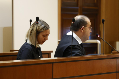 Juicio de la mujer de Tordesillas que acuchilló a su marido - PHOTOGENIC