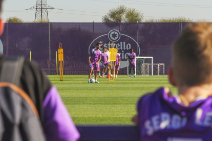 Primer entrenamiento del Real Valladolid 2023-24/ PHOTOGENIC/MIGUEL ÁNGEL SANTOS