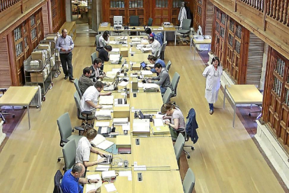 Sala del Archivo General de Simancas, que alberga documentos gubernamentales desde el siglo XV al XIX.-J.M. LOSTAU