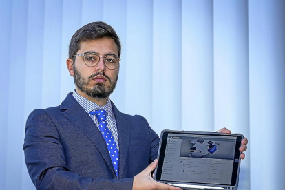 David Nilo Muñoz, desarrollador de Negocios de Divisa iT, en el Parque Tecnológico de Boecillo en Valladolid.-MIGUEL ÁNGEL SANTOS / PHOTOGENIC