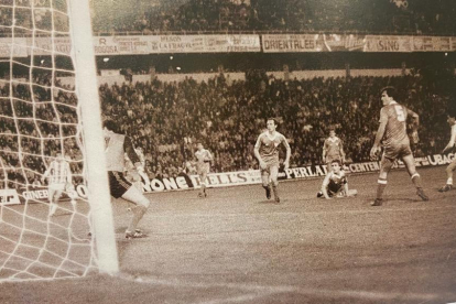 Gol de Jorge Alonso en la inauguración del estadio en 1982 / ARCHIVO MUNICIPAL / REAL VALLADOLID