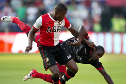 Guyon Fernández en un partido con su anterior equipor, el Feyenoord holandés-Efe