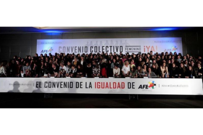 Un momento de la asamblea informativa de la Asociación de Futbolistas Españoles (AFE), con jugadoras de los dieciséis clubes de primera división, este martes en Madrid.-EFE